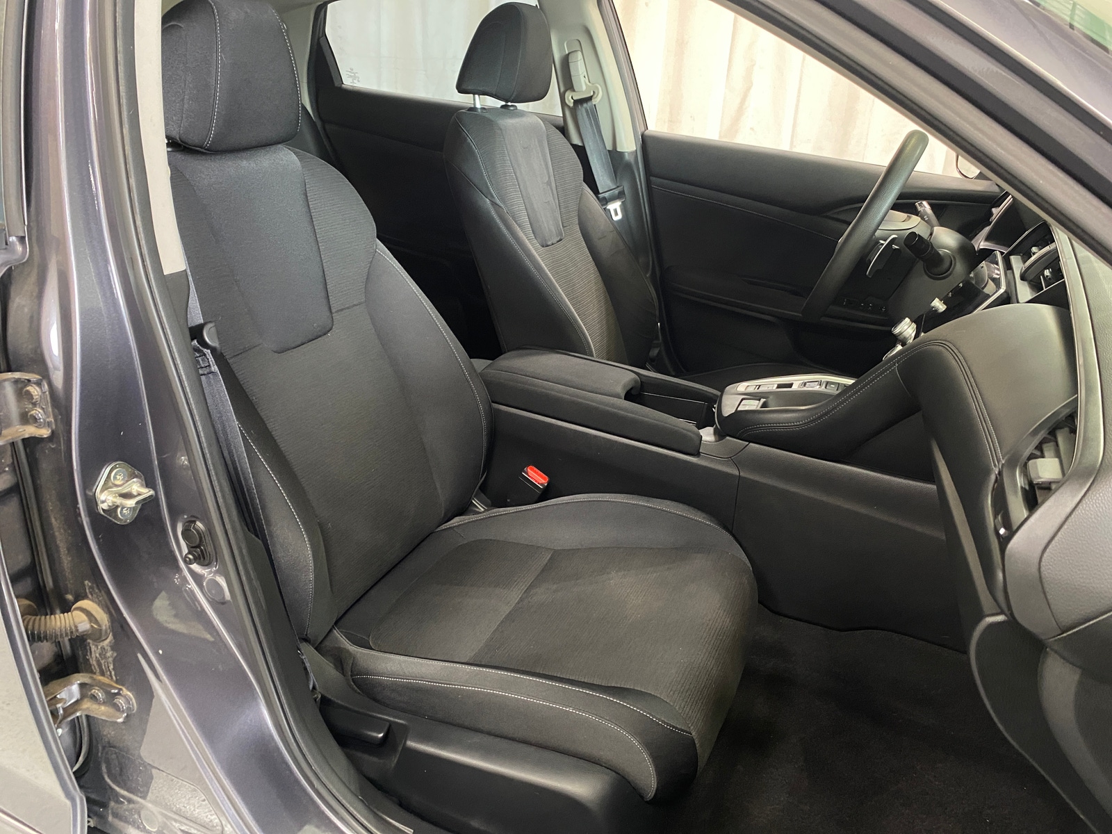 Thumbnail: 2019 Honda Insight - 2