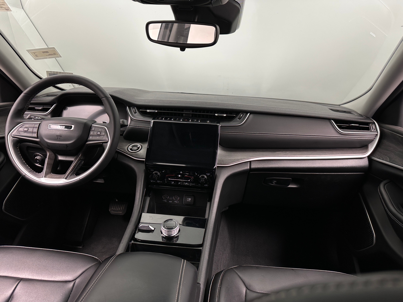 Thumbnail: 2023 Jeep Grand Cherokee - 2