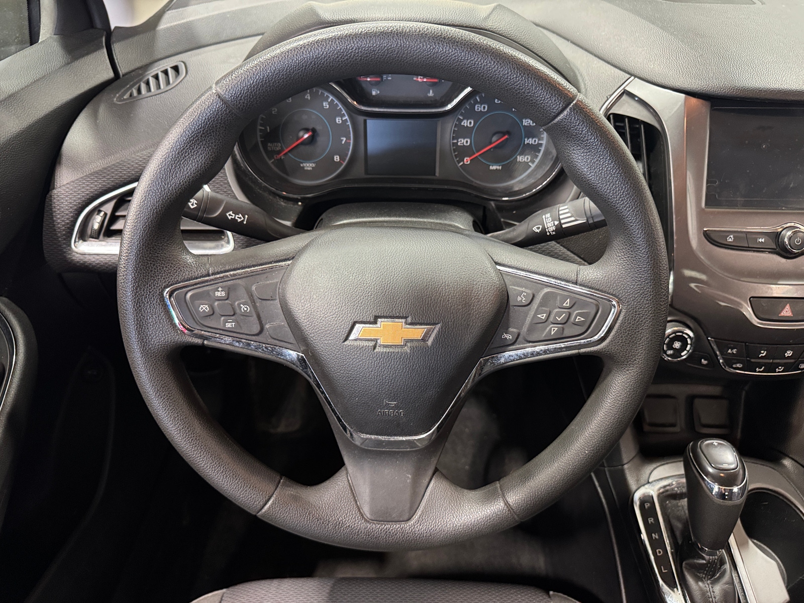 Thumbnail: 2018 Chevrolet Cruze - 5