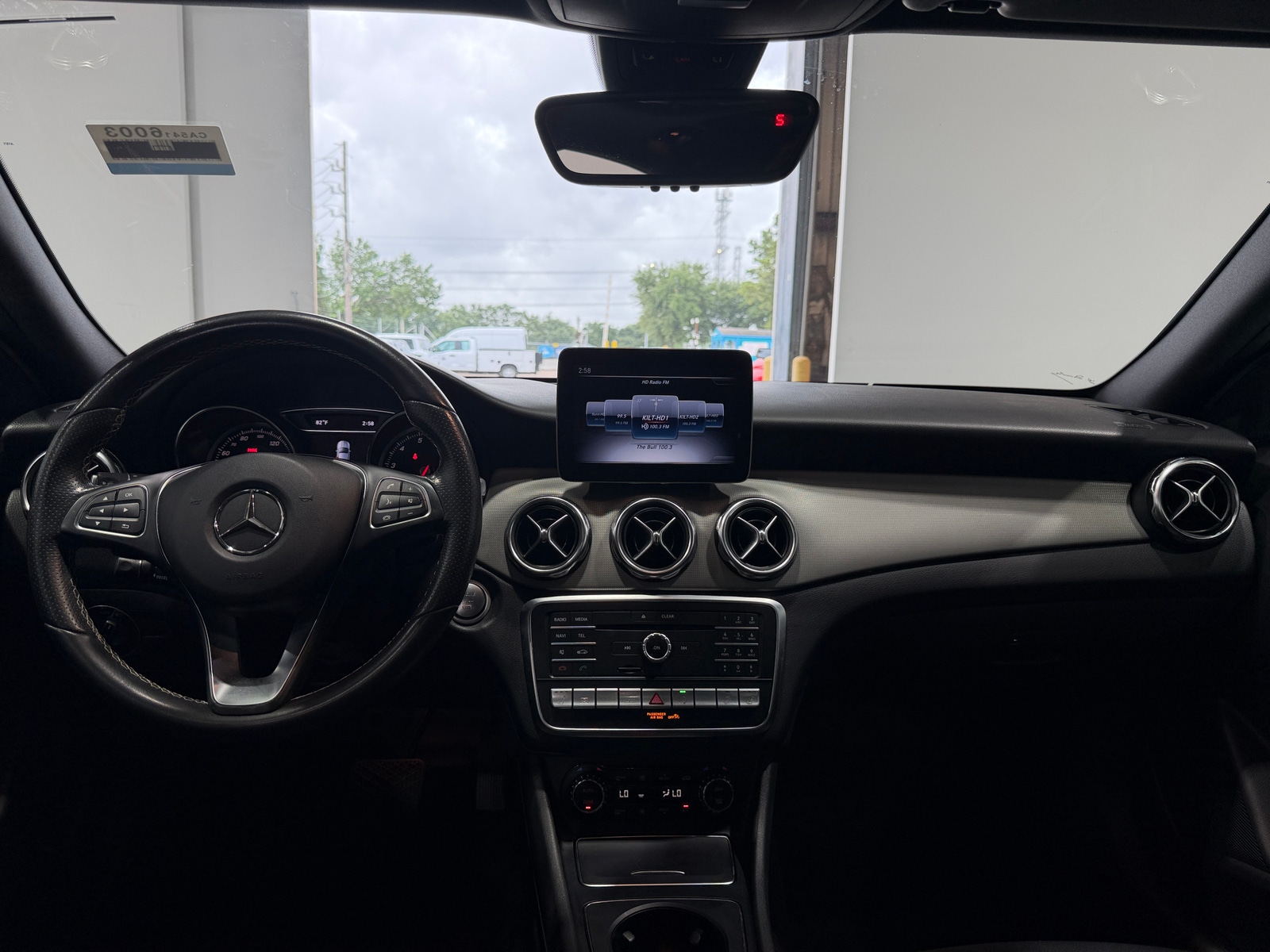 Thumbnail: 2018 Mercedes-Benz GLA - 2
