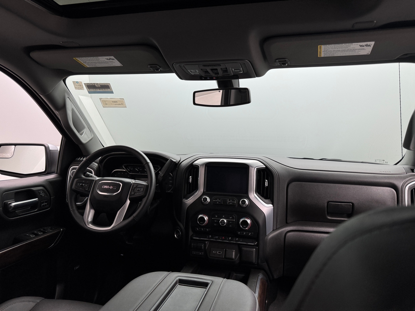 Thumbnail: 2022 GMC Sierra 1500 - 3