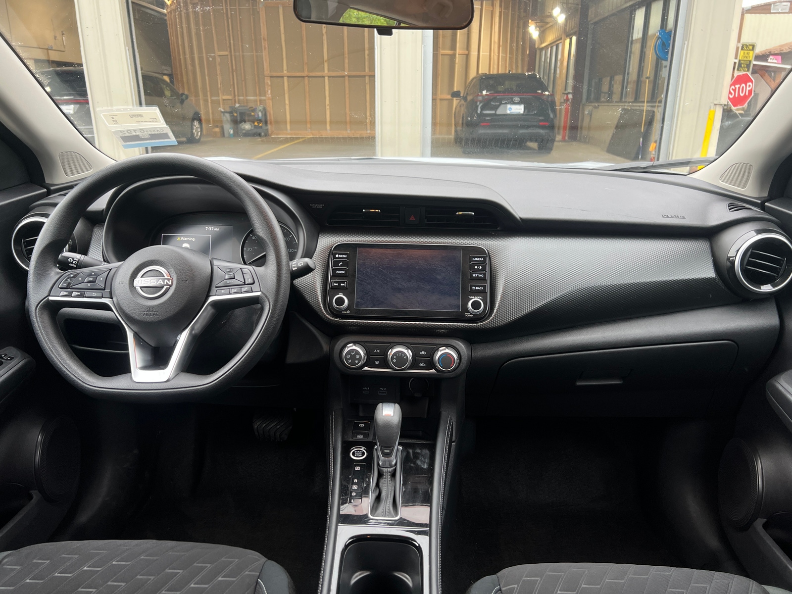 Thumbnail: 2024 Nissan Kicks - 3