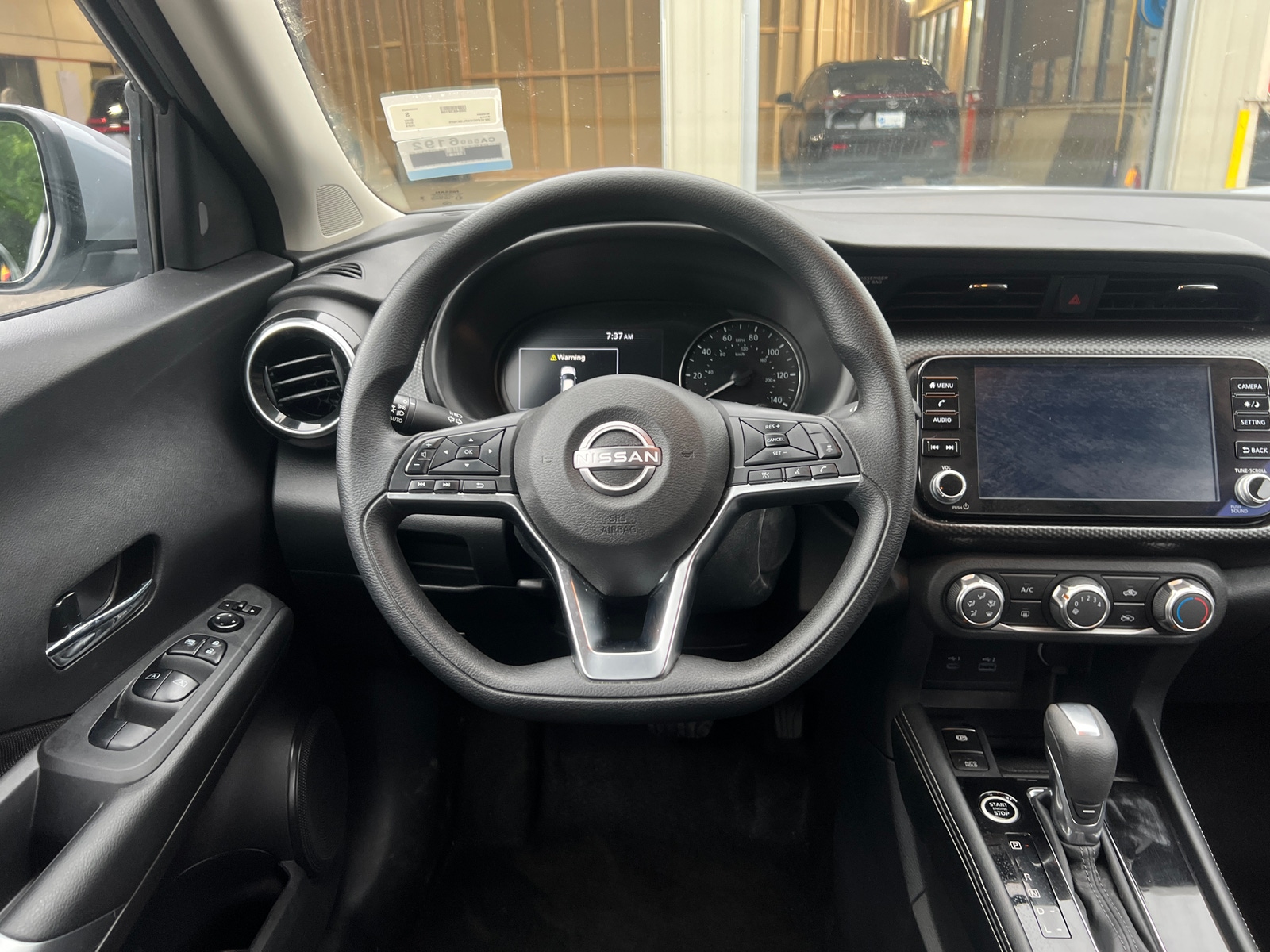 Thumbnail: 2024 Nissan Kicks - 5