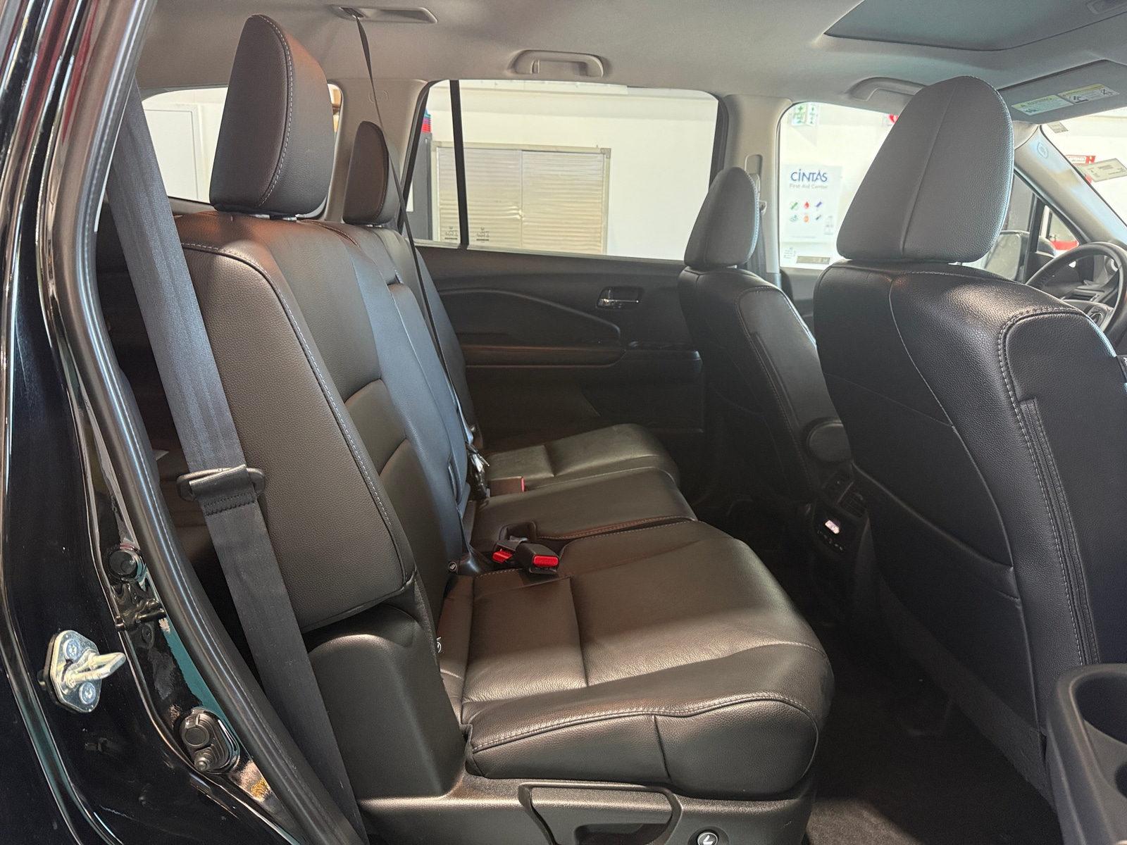 Thumbnail: 2018 Honda Pilot - 5