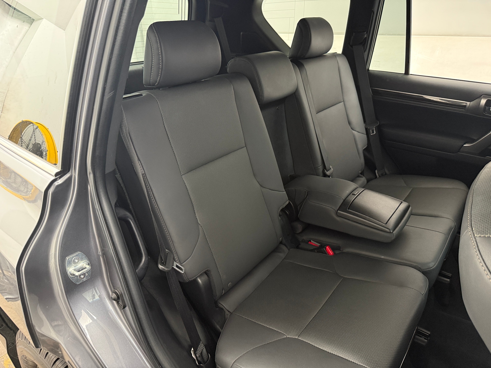 Thumbnail: 2022 Lexus GX - 5