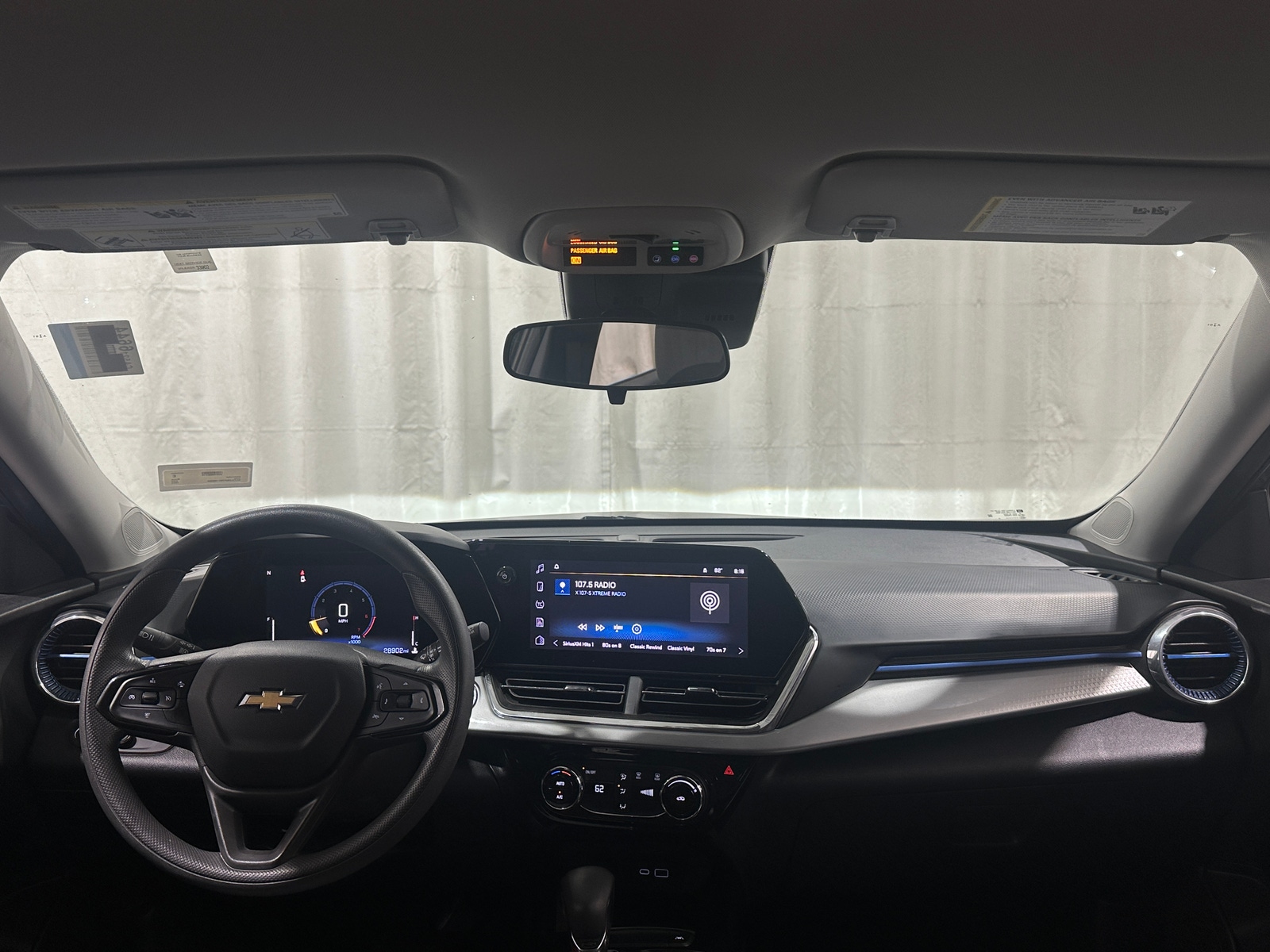Thumbnail: 2025 Chevrolet Trax - 3