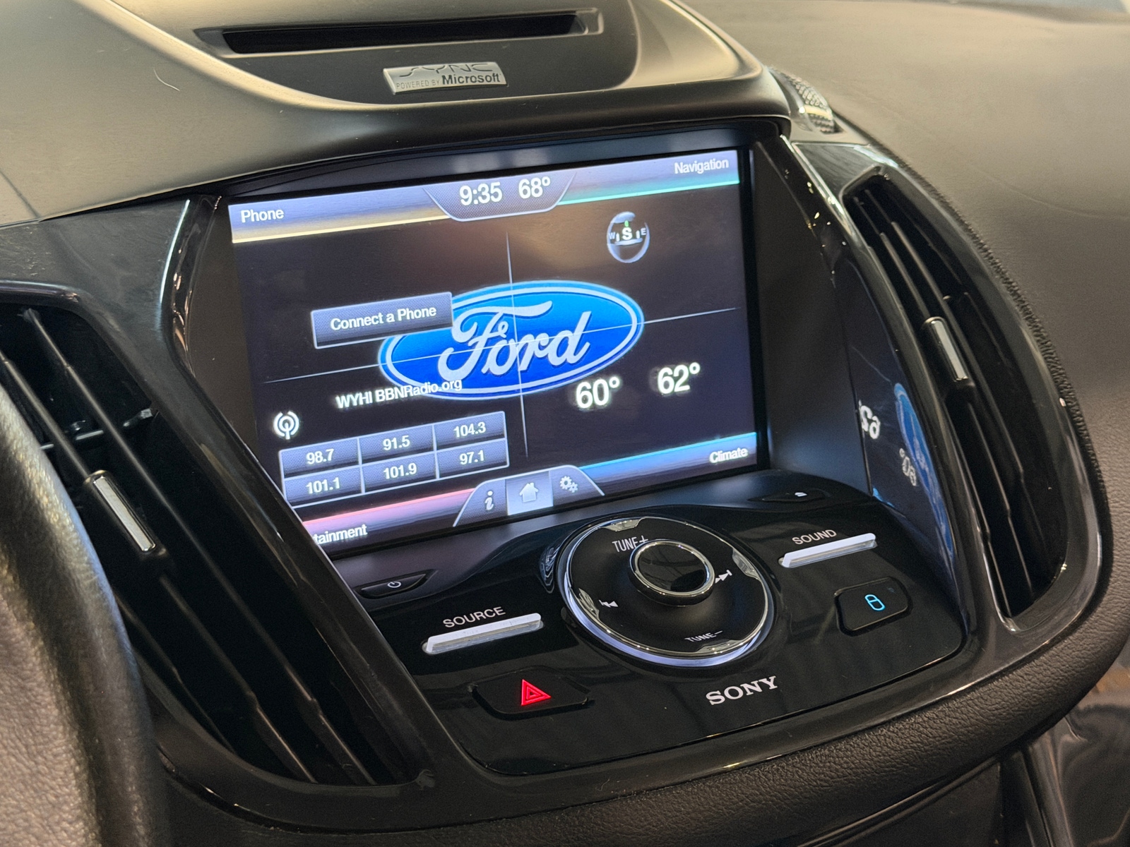 Thumbnail: 2014 Ford Escape - 3