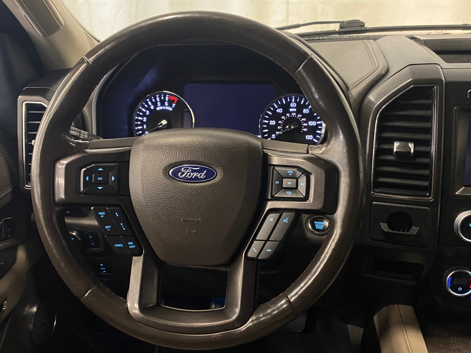 Thumbnail: 2021 Ford Expedition MAX - 4