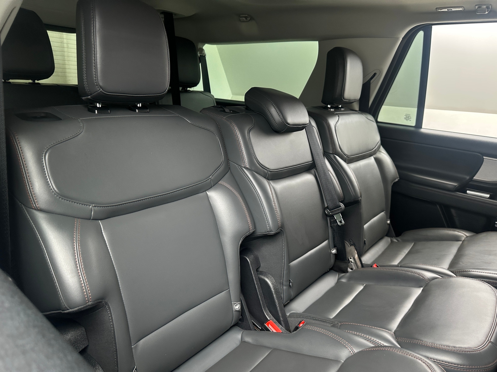 Thumbnail: 2025 Ford Expedition MAX - 5