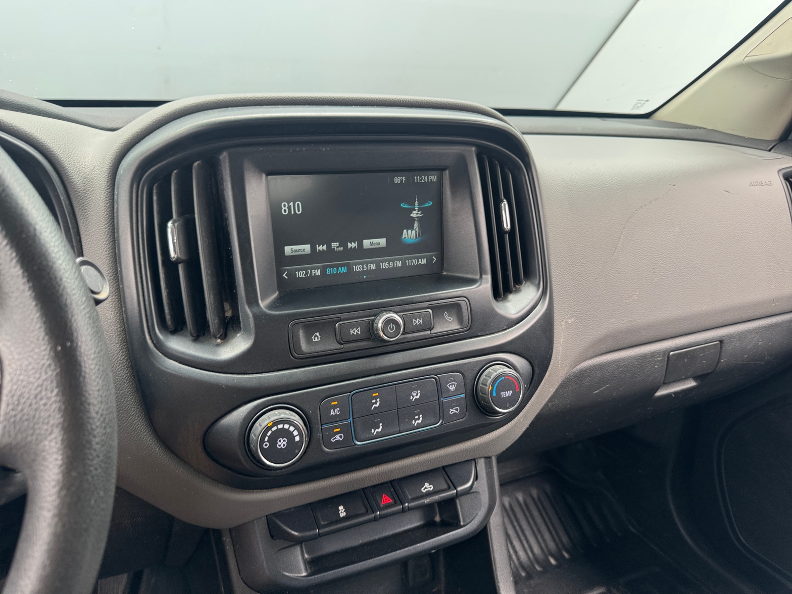 Thumbnail: 2018 Chevrolet Colorado - 4