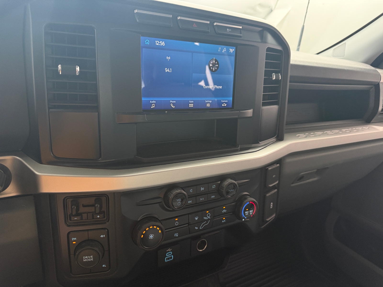 Thumbnail: 2024 Ford Econoline - 4