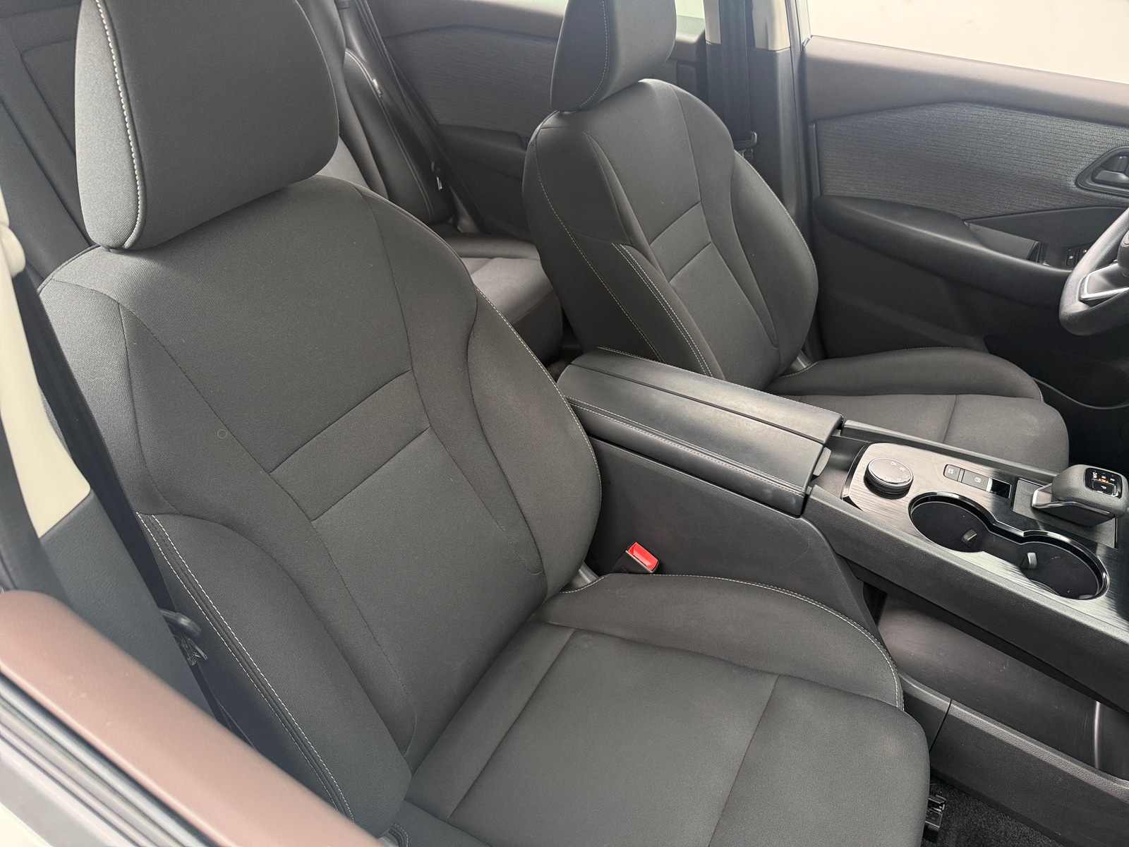 Thumbnail: 2023 Nissan Rogue - 2