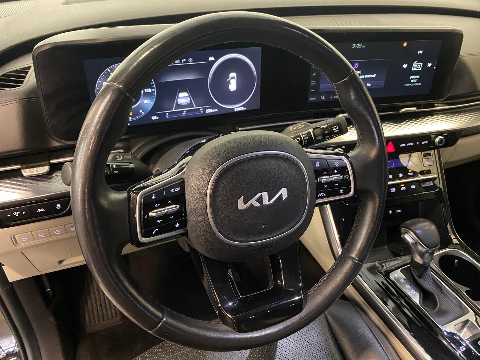 Thumbnail: 2022 Kia Carnival - 4