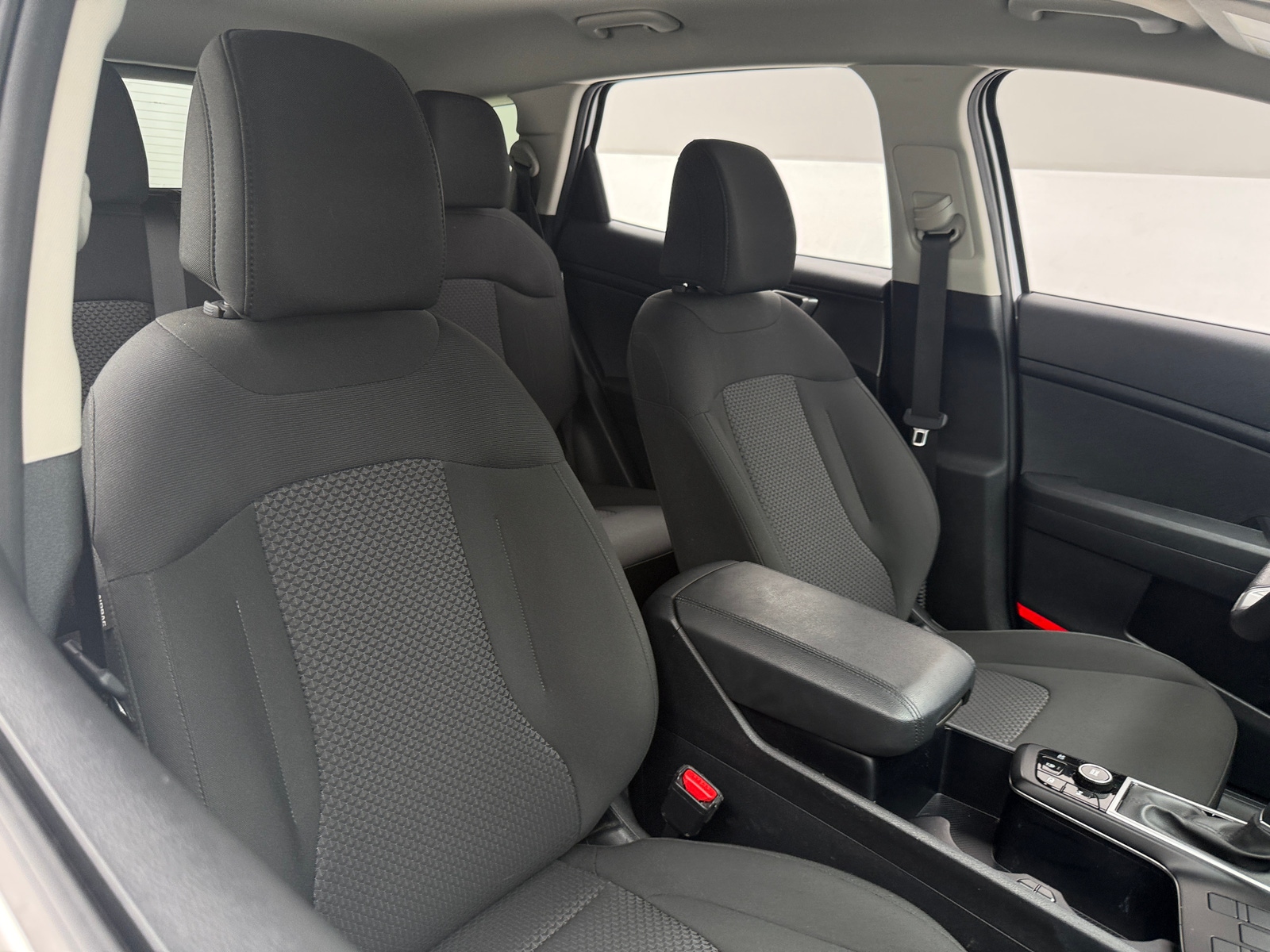 Thumbnail: 2025 Kia Sportage - 2