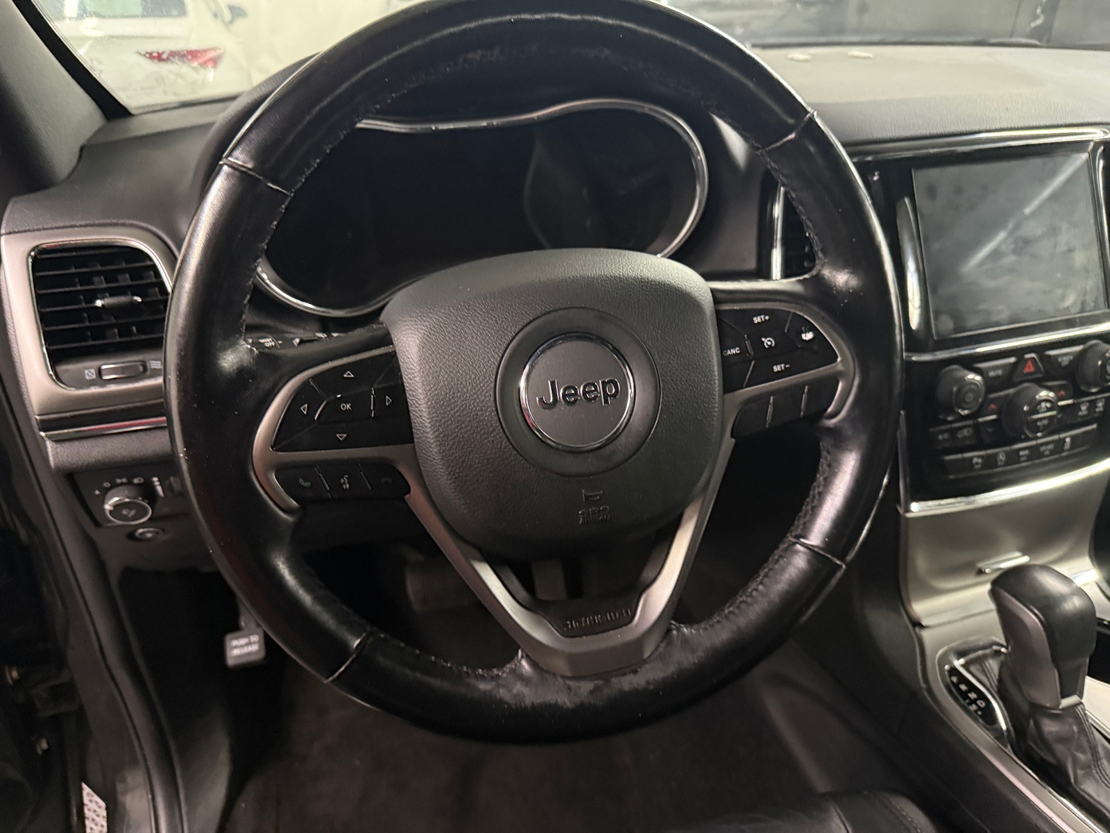 Thumbnail: 2021 Jeep Grand Cherokee - 4