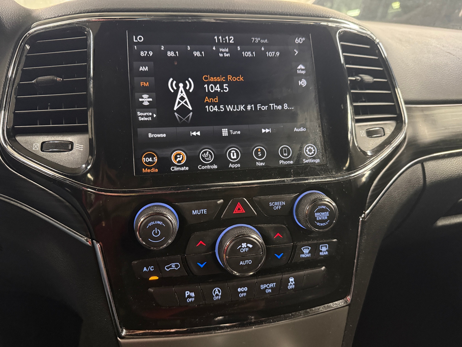 Thumbnail: 2021 Jeep Grand Cherokee - 3