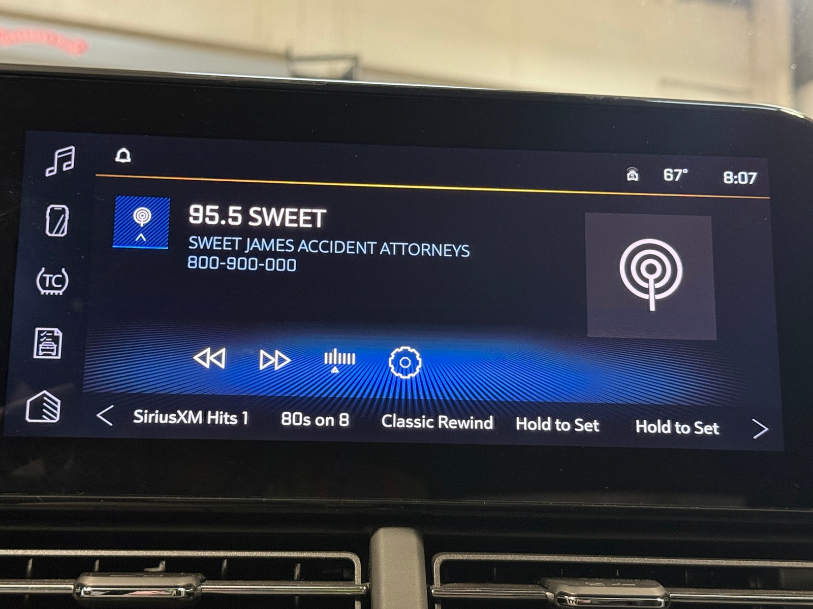 Thumbnail: 2025 Chevrolet Trax - 4