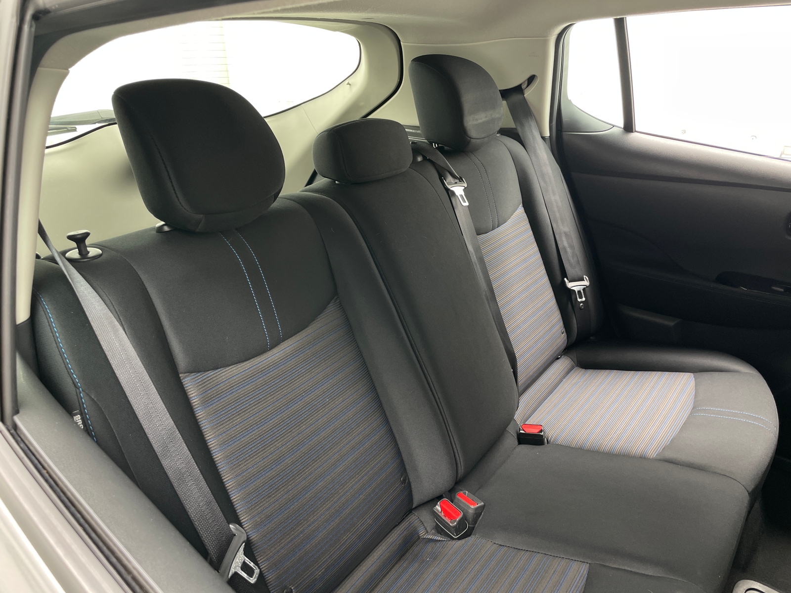 Thumbnail: 2021 Nissan Leaf - 6