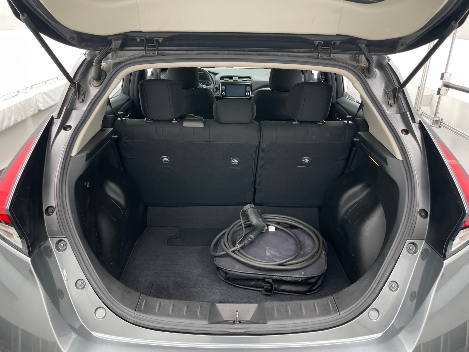 Thumbnail: 2021 Nissan Leaf - 7