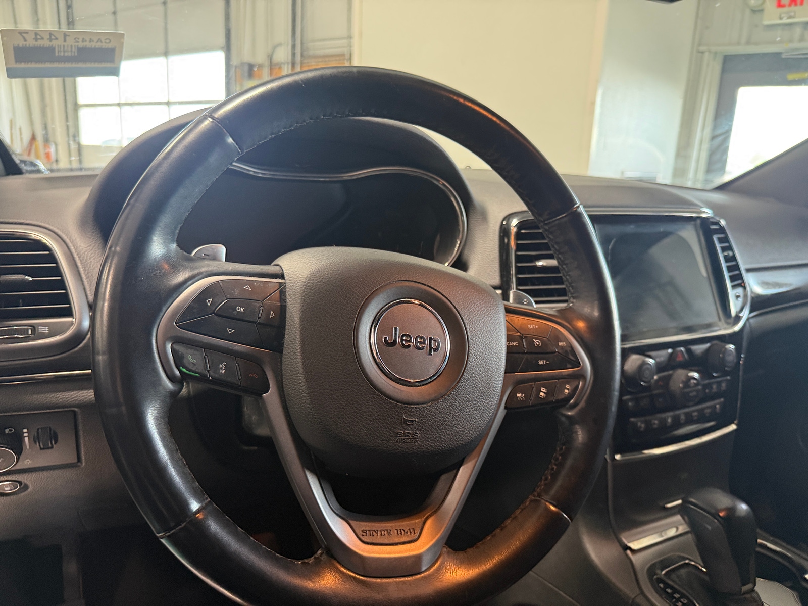Thumbnail: 2020 Jeep Grand Cherokee - 4