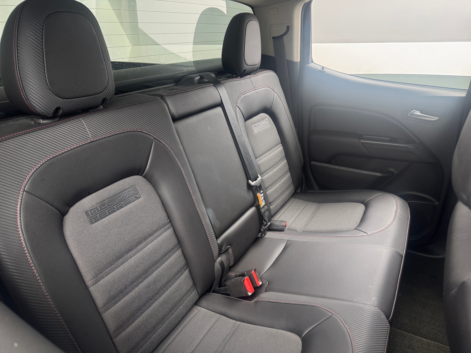 Thumbnail: 2015 GMC Canyon - 6