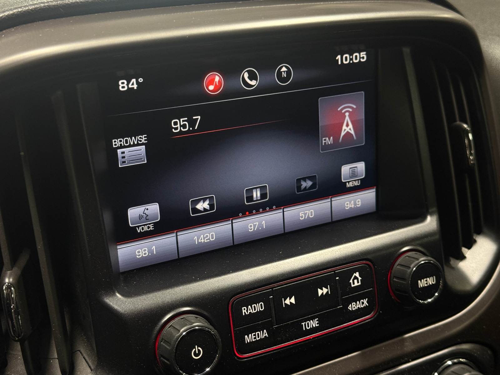 Thumbnail: 2015 GMC Canyon - 4