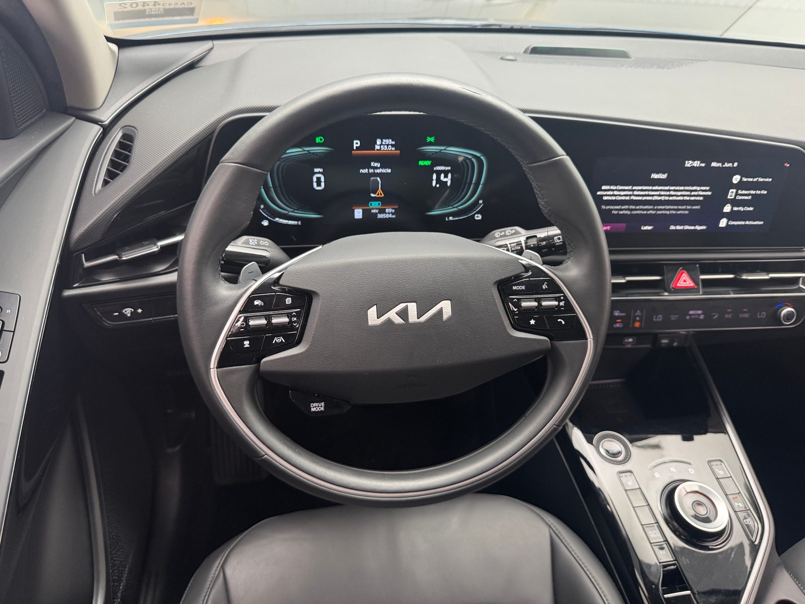Thumbnail: 2024 Kia Niro - 4