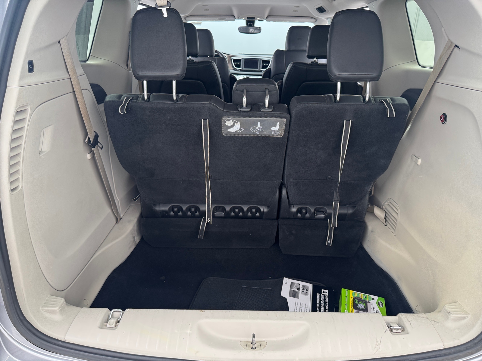 Thumbnail: 2019 Chrysler Pacifica - 6