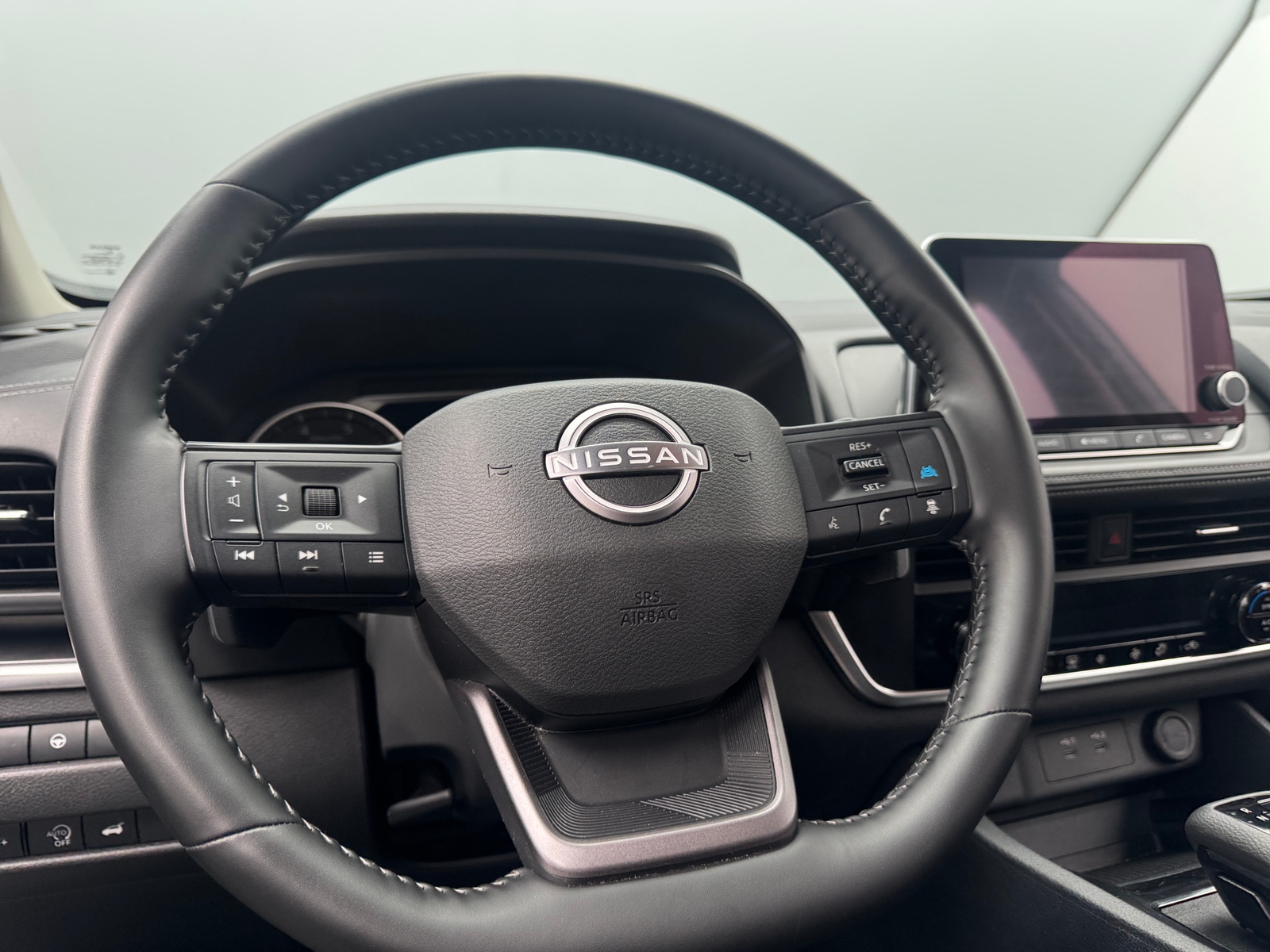 Thumbnail: 2025 Nissan Rogue - 5
