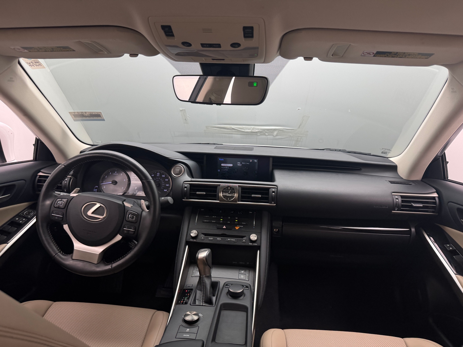 Thumbnail: 2017 Lexus IS - 2
