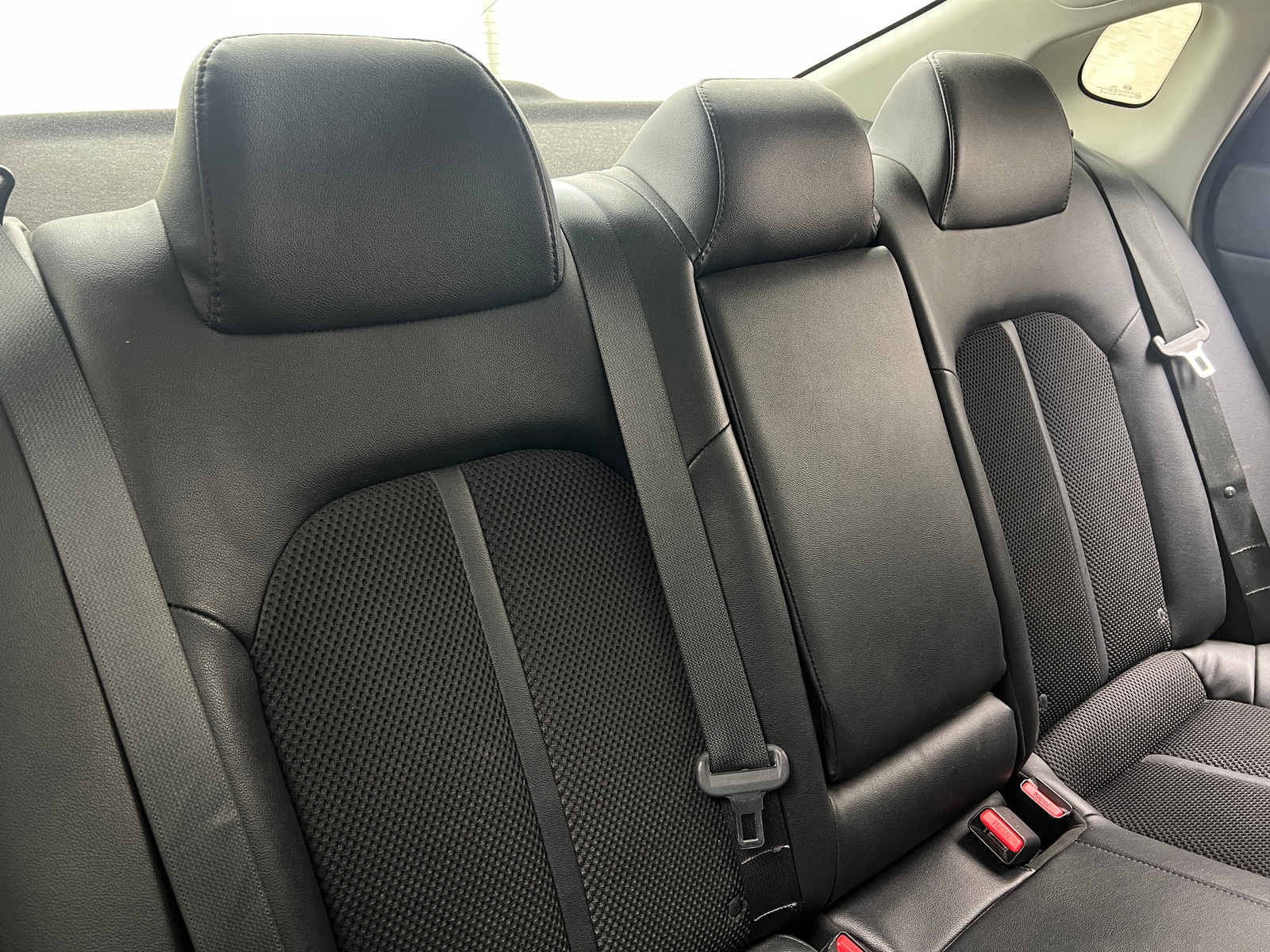Thumbnail: 2019 Kia Optima - 6