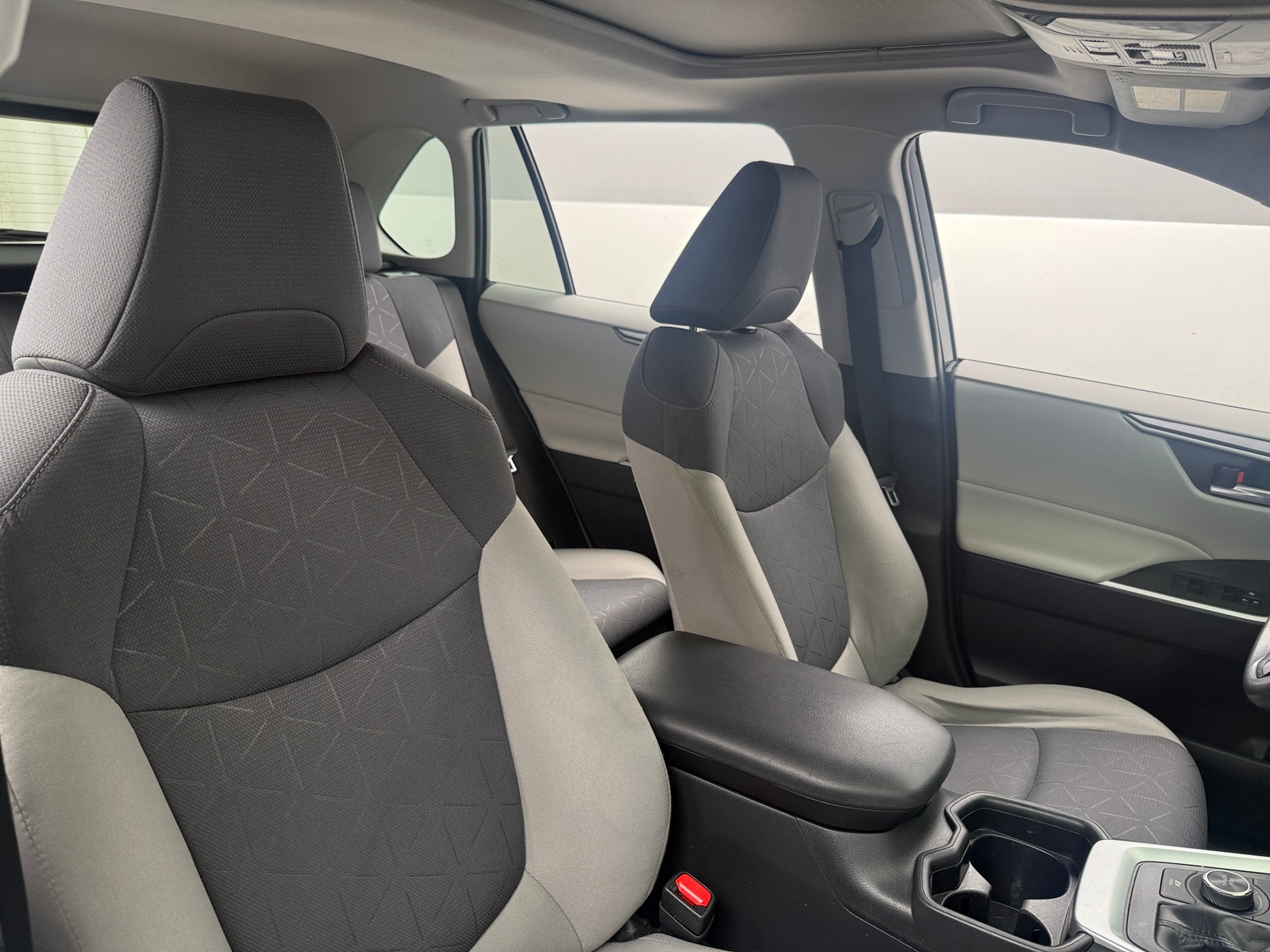 Thumbnail: 2019 Toyota RAV4 - 2