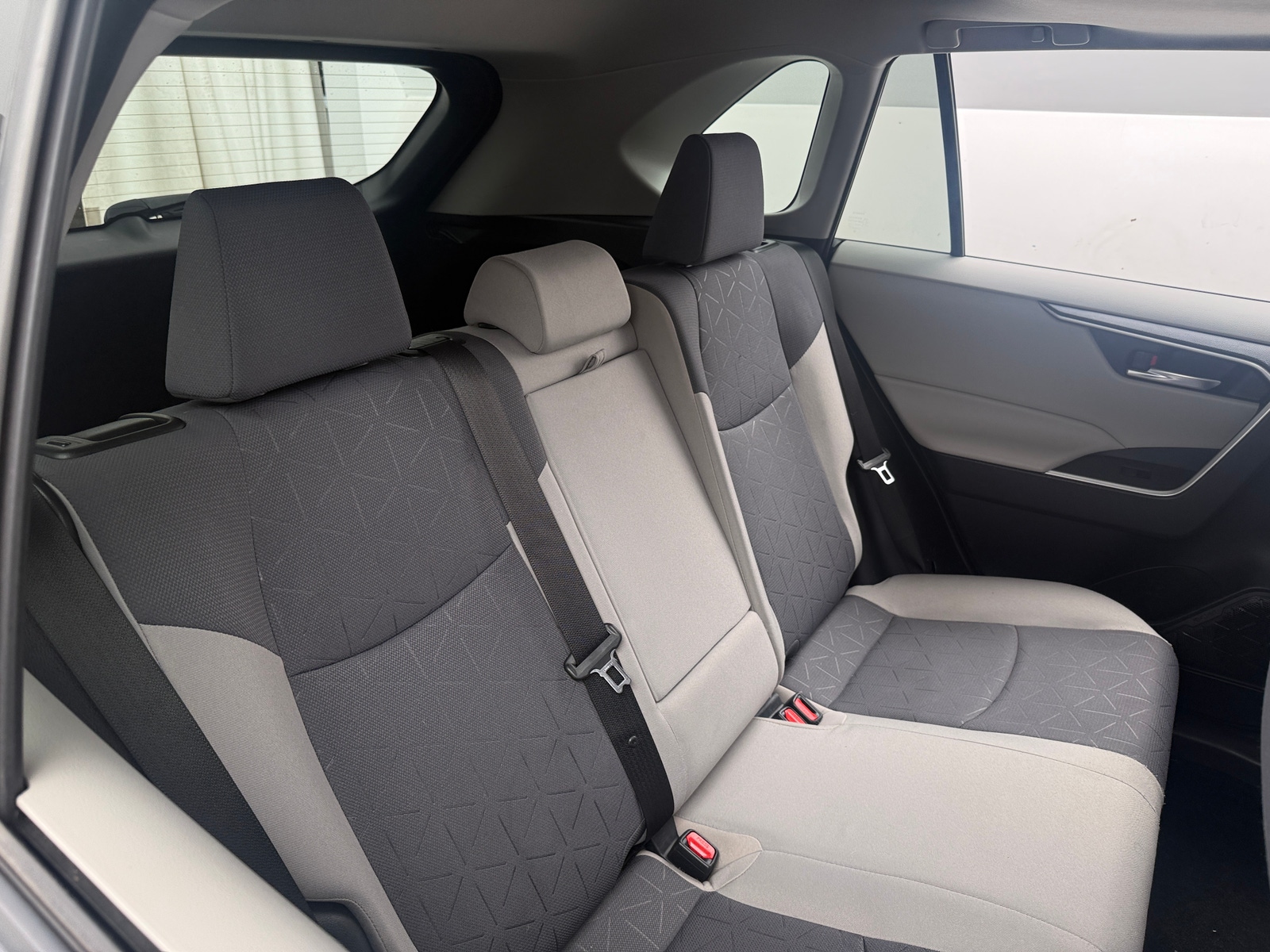 Thumbnail: 2019 Toyota RAV4 - 6