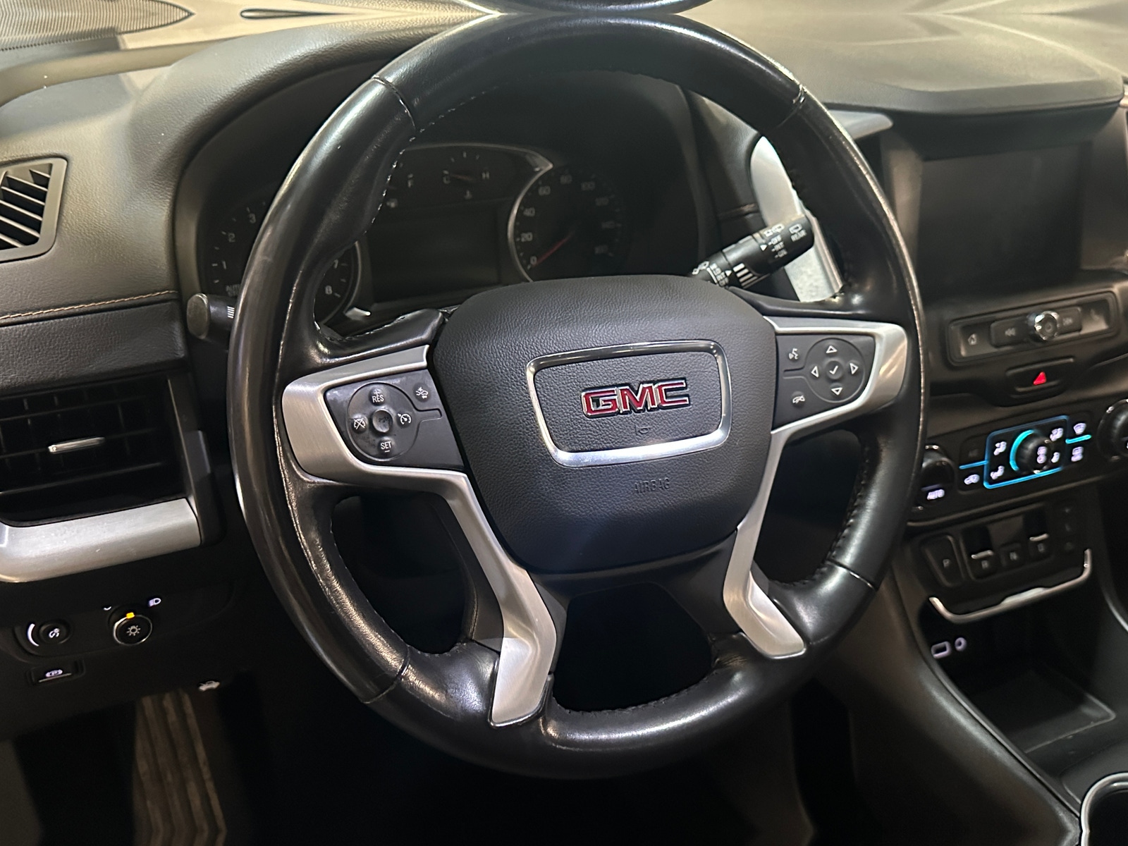 Thumbnail: 2020 GMC Terrain - 5