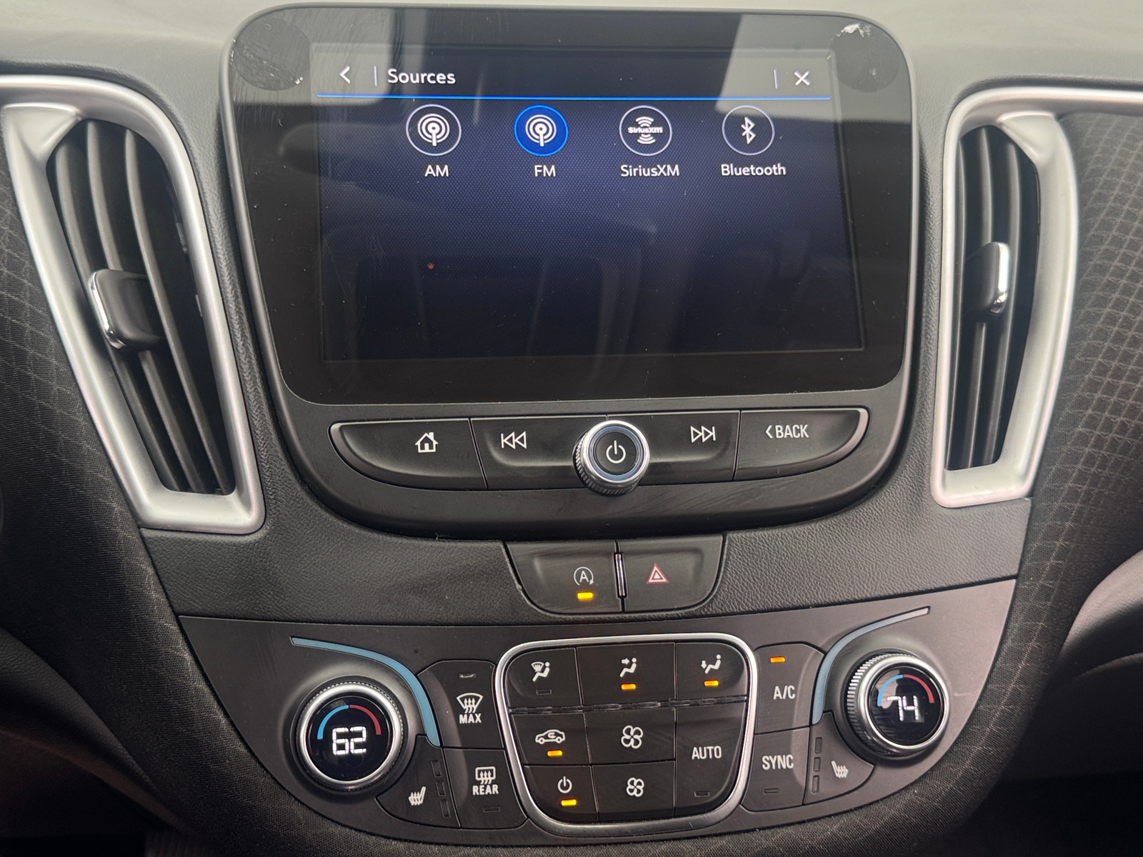 Thumbnail: 2025 Chevrolet Malibu - 4