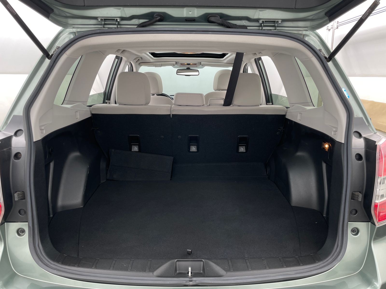 Thumbnail: 2016 Subaru Forester - 7