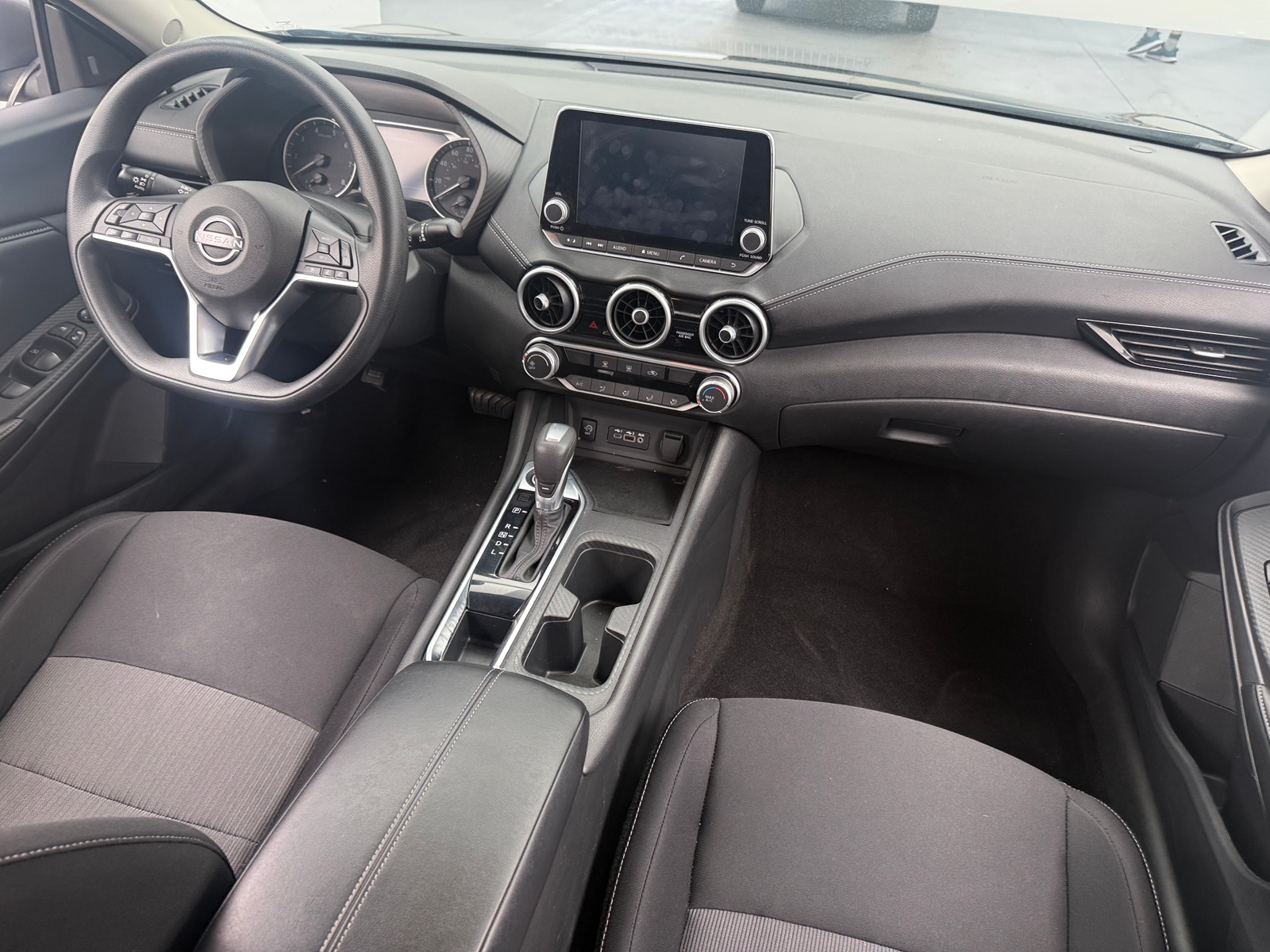 Thumbnail: 2025 Nissan Sentra - 3