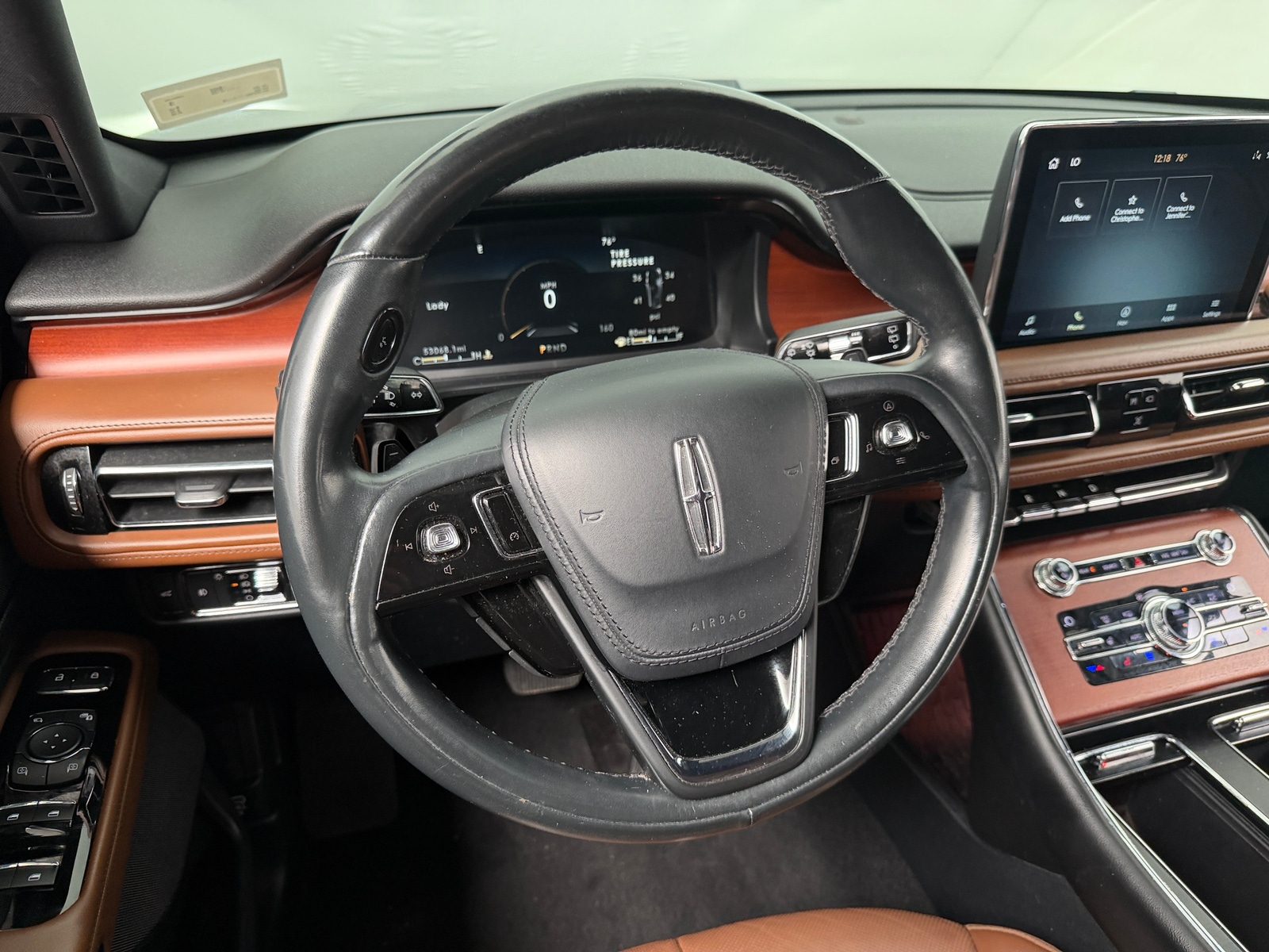 Thumbnail: 2020 Lincoln Aviator - 4