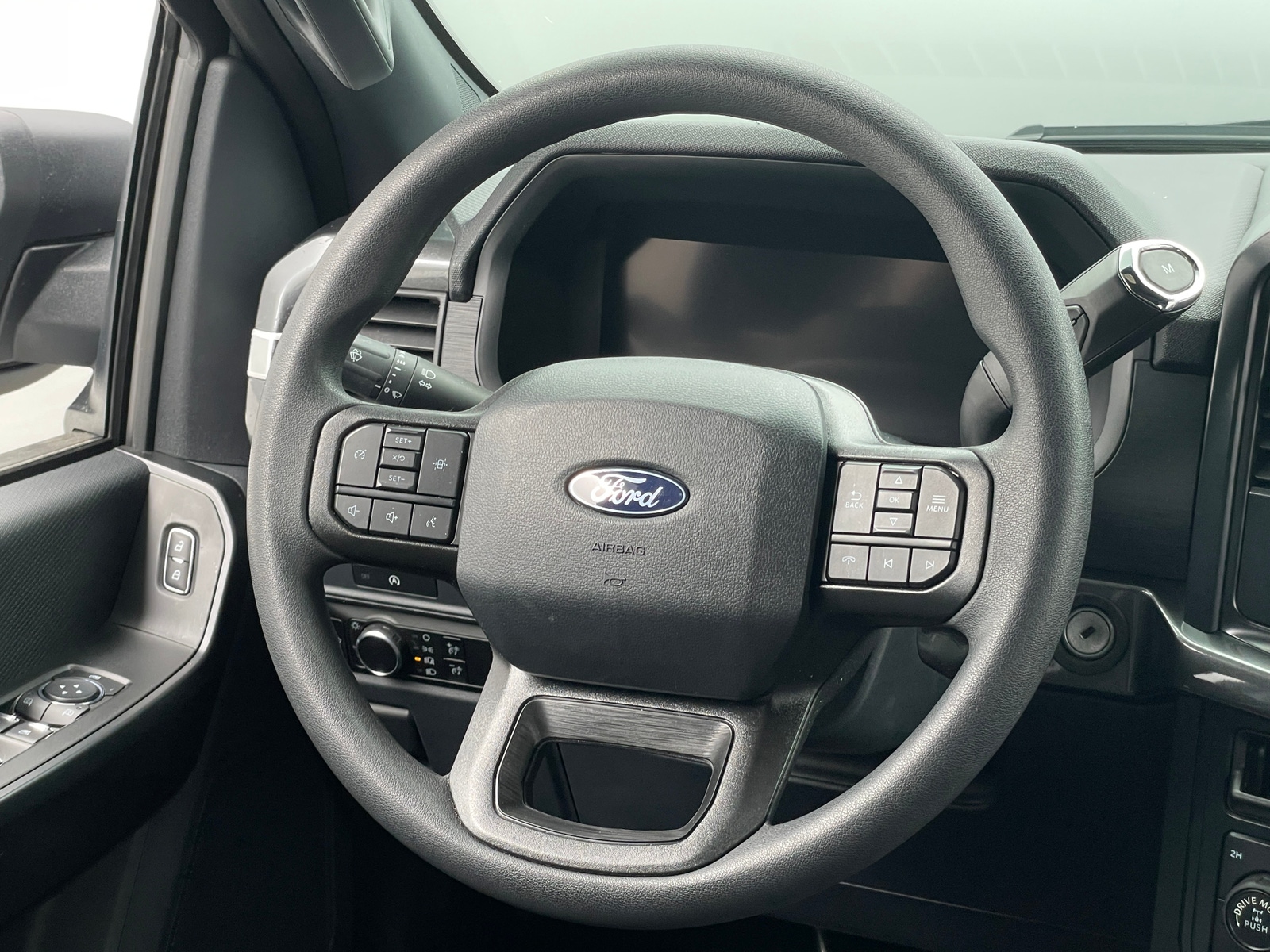 Thumbnail: 2025 Ford Econoline - 5