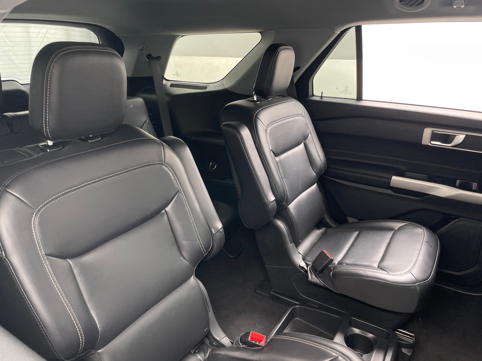 Thumbnail: 2021 Ford Explorer - 5