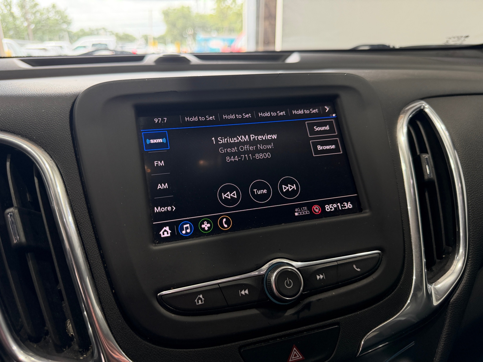 Thumbnail: 2020 Chevrolet Equinox - 4