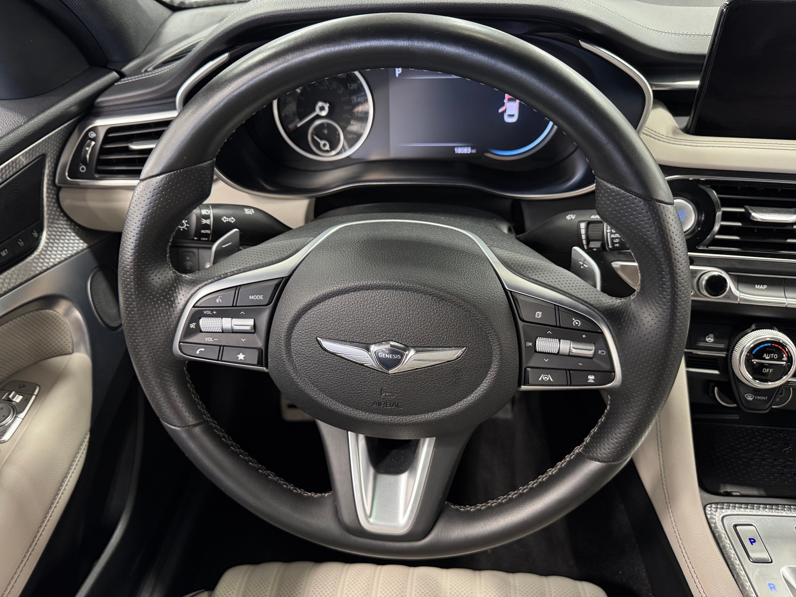 Thumbnail: 2023 Genesis G70 - 4