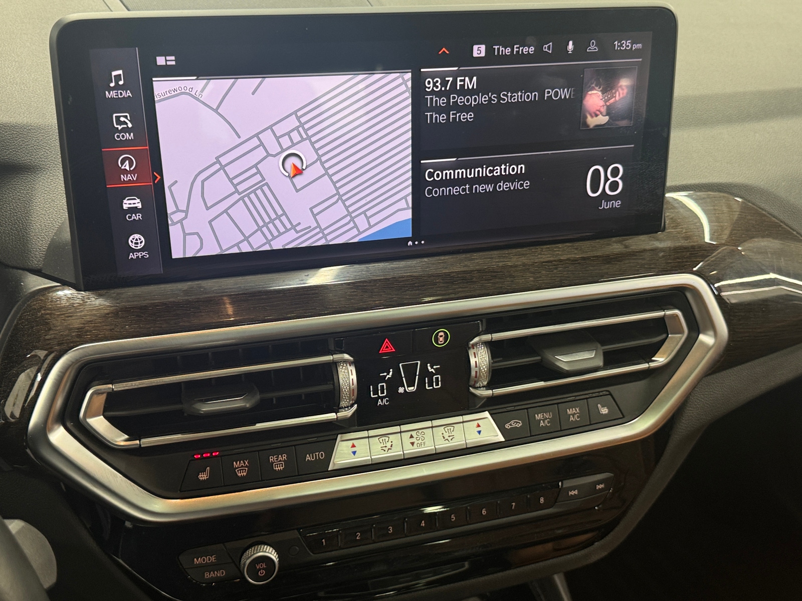 Thumbnail: 2023 BMW X3 - 3