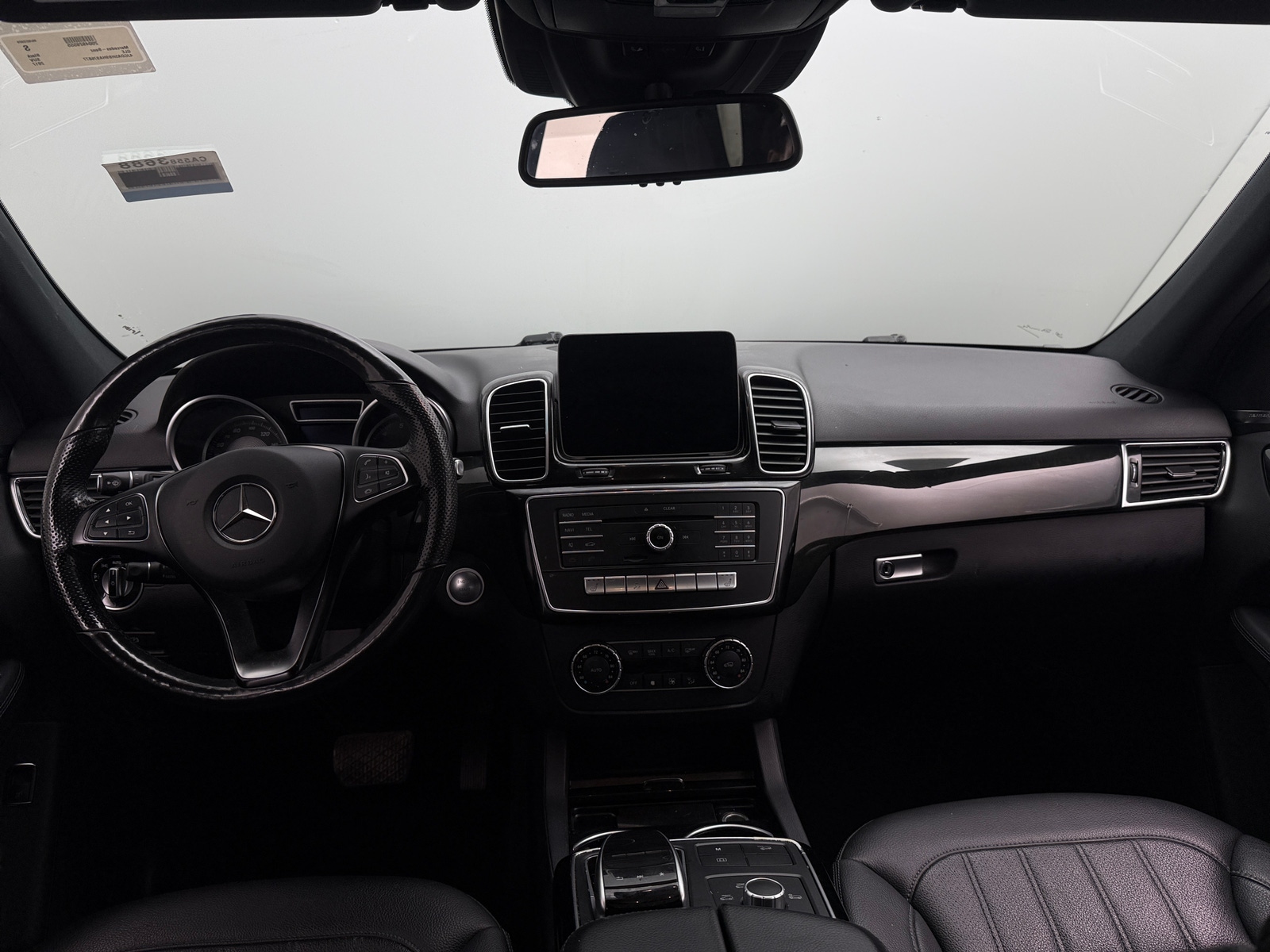 Thumbnail: 2017 Mercedes-Benz GLE - 2