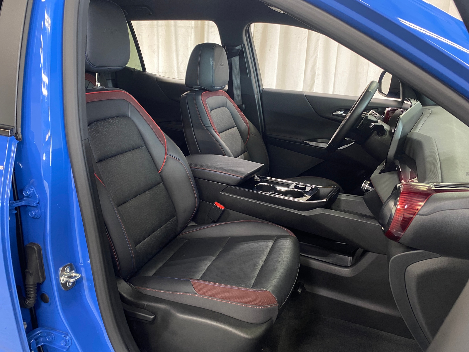 Thumbnail: 2025 Chevrolet Equinox - 2