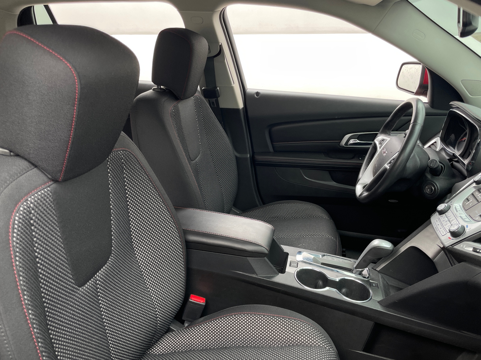 Thumbnail: 2015 GMC Terrain - 2