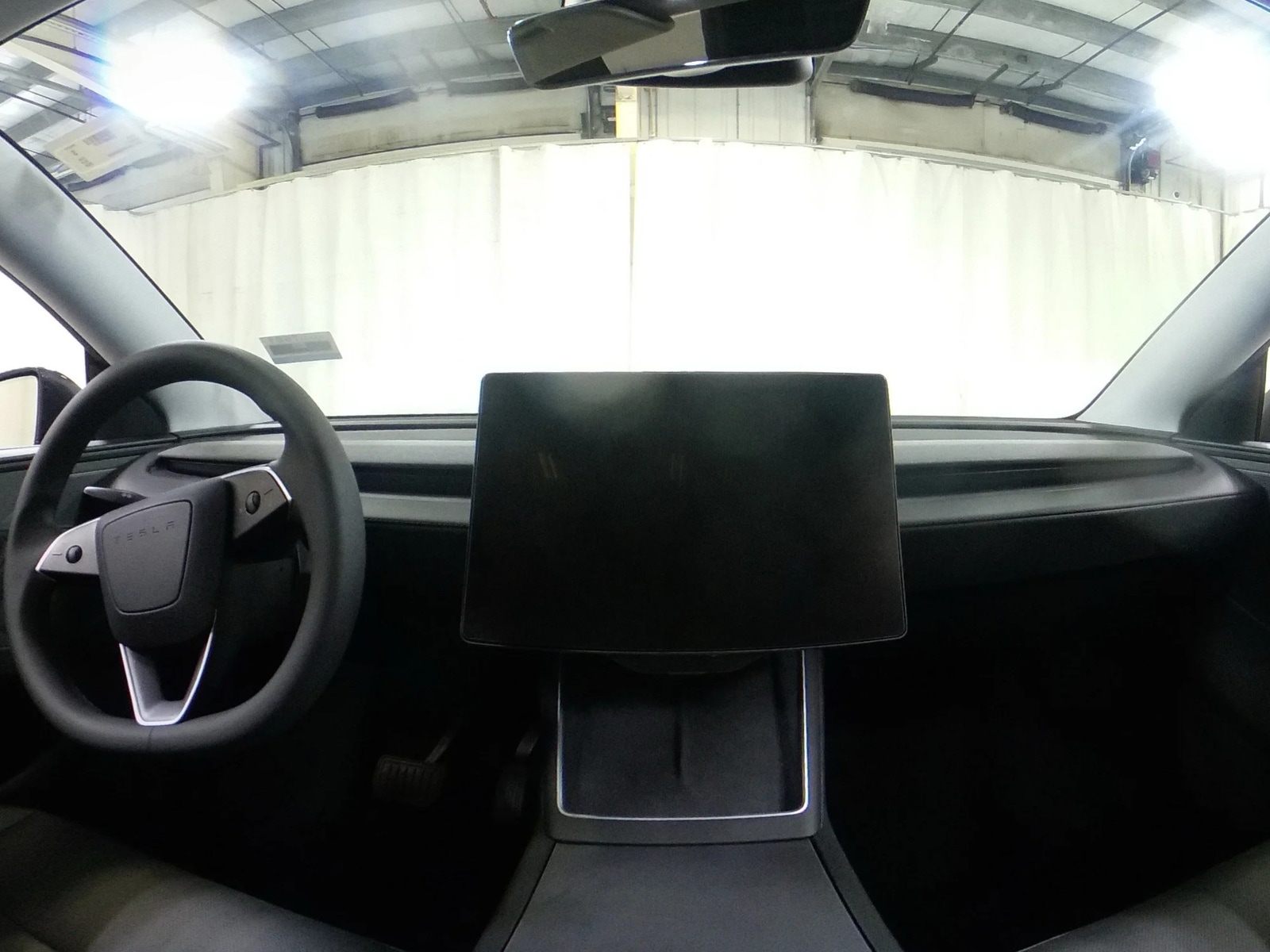 Thumbnail: 2026 Tesla Model Y - 2