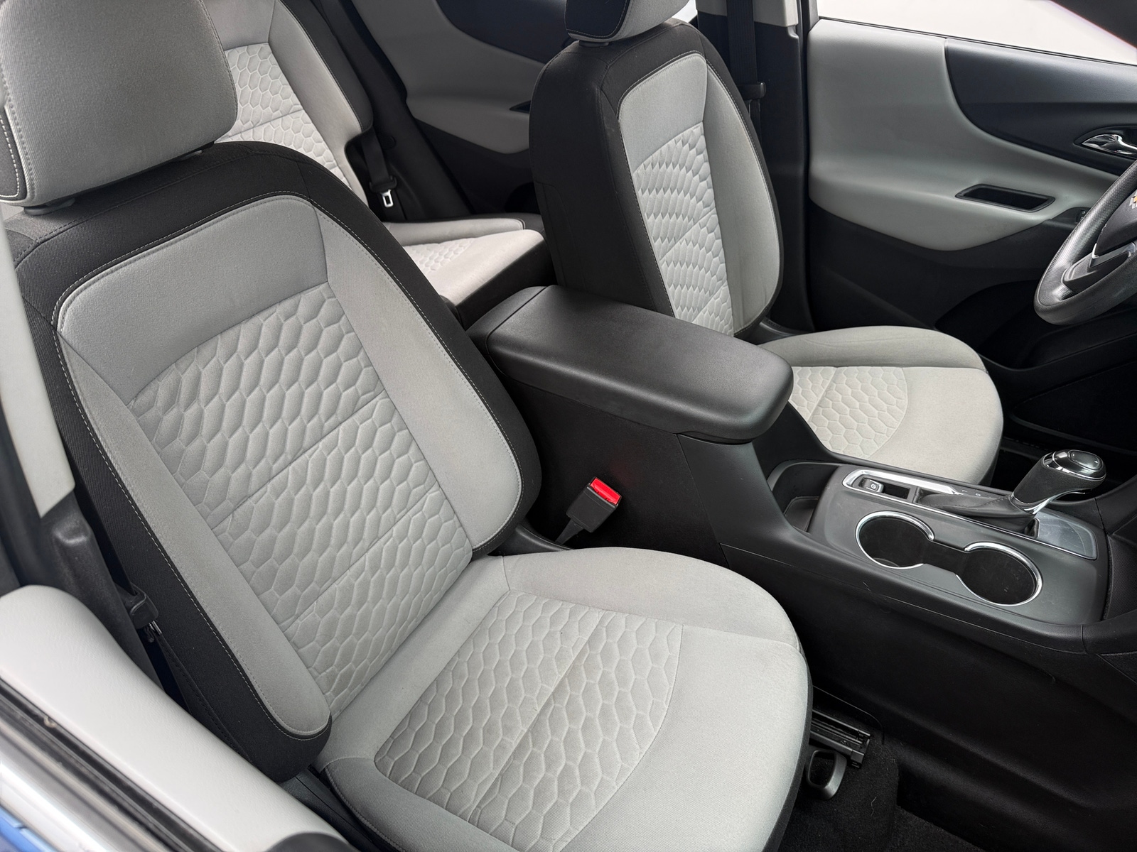 Thumbnail: 2019 Chevrolet Equinox - 2