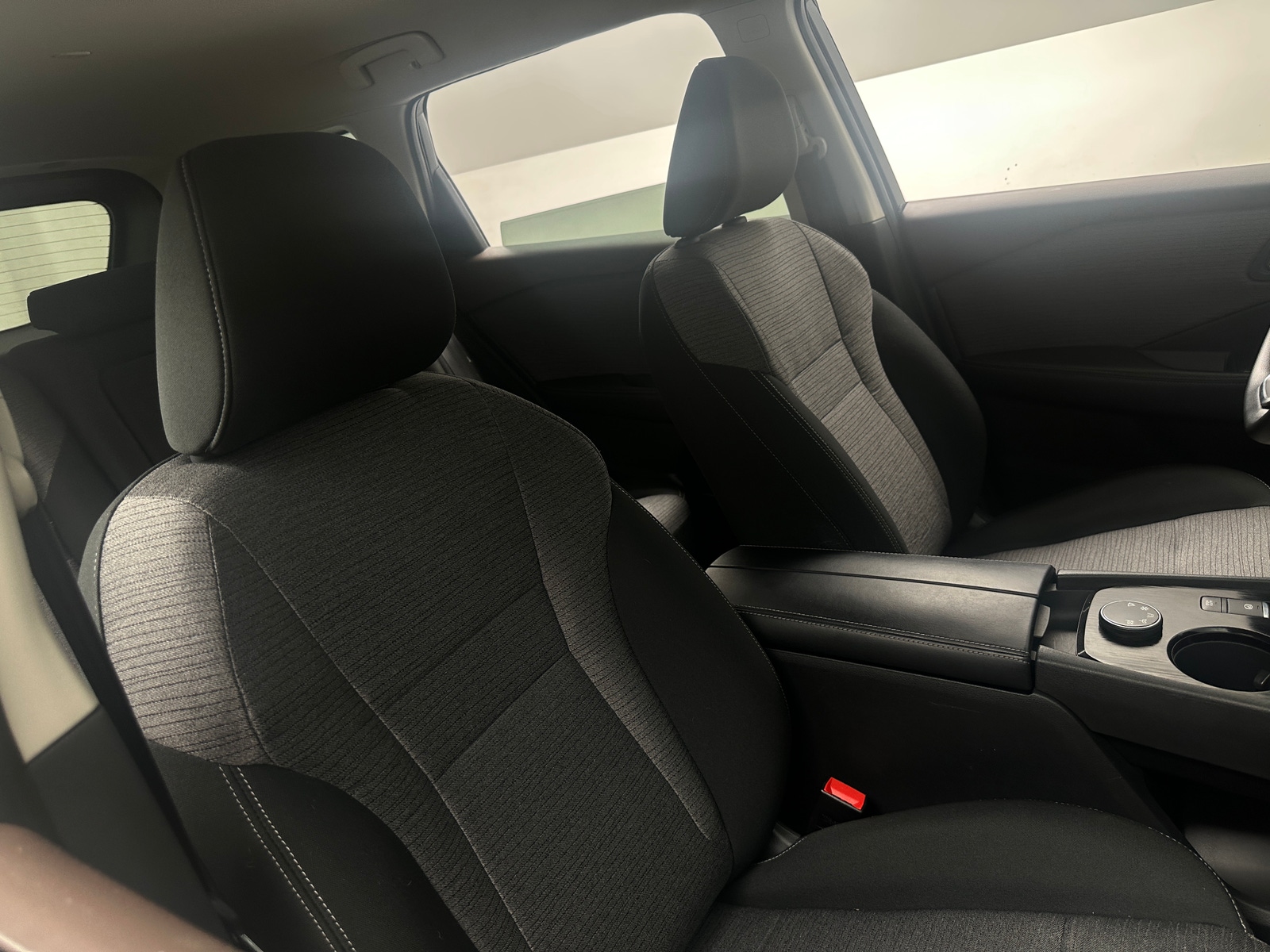 Thumbnail: 2023 Nissan Rogue - 2