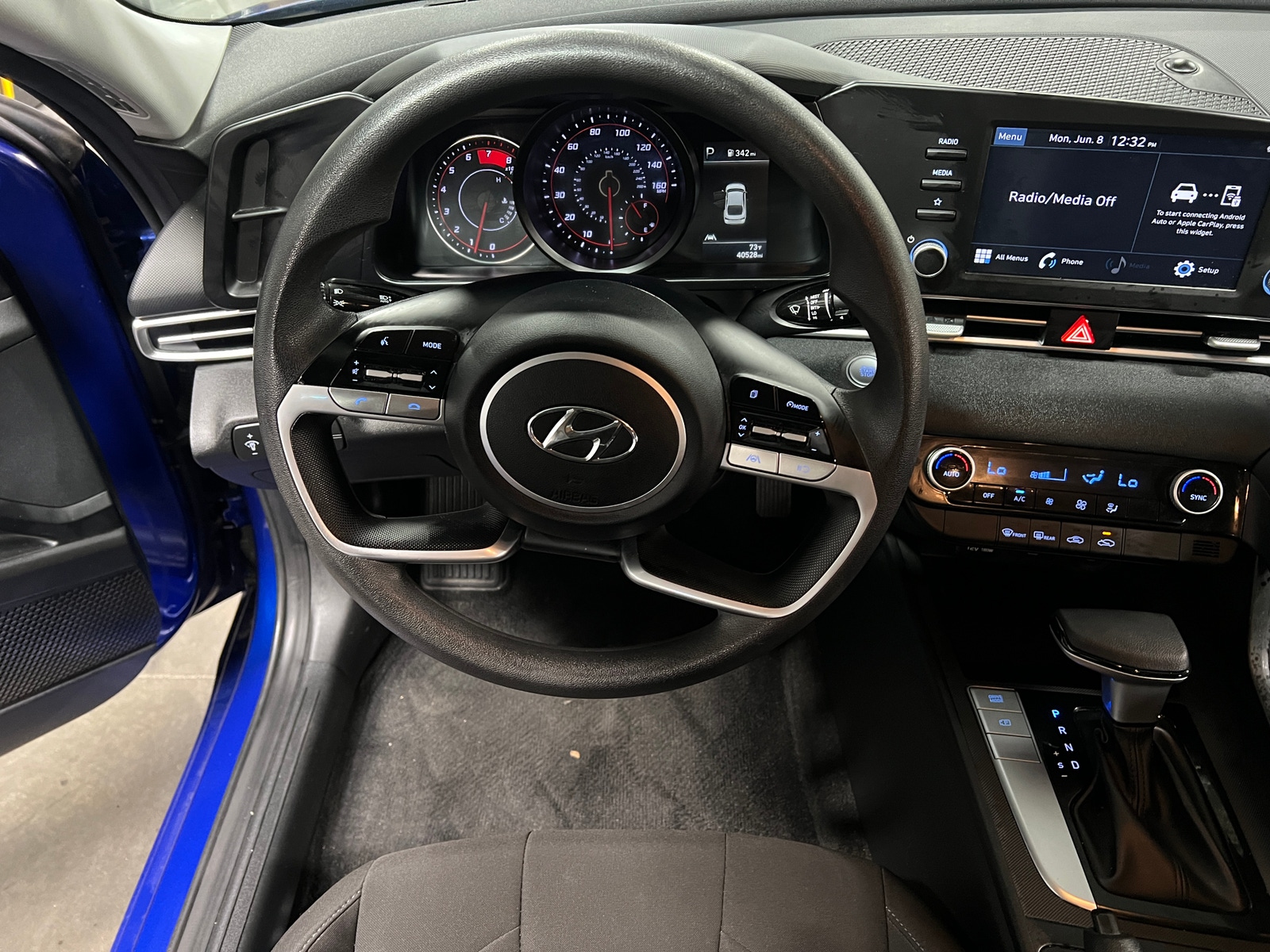 Thumbnail: 2021 Hyundai Elantra - 5